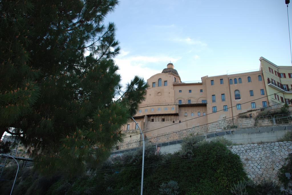 Appartamento Il Lilla Cagliari Ngoại thất bức ảnh